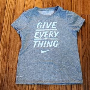 Girl's nike t-shirt, size small